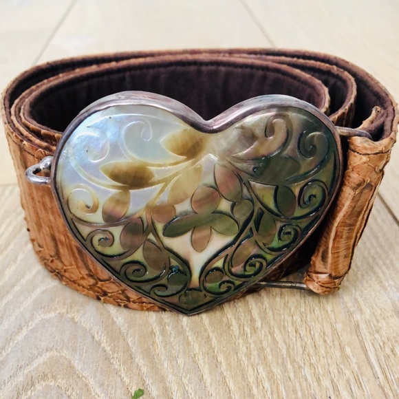 Genuine Snakeskin Belt/ Mother of Pearl/ Silver - Picture 2 of 4